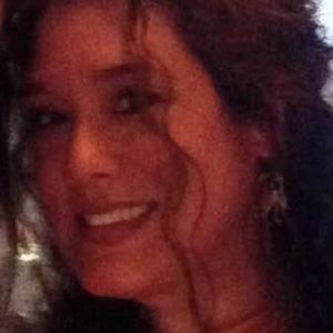 Meet your Posher, Carolina